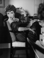 Elizabeth Taylor 1953 #2